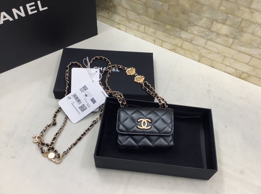 Chanel AP3425 Belt Bag Lambskin With Lion Chain Black