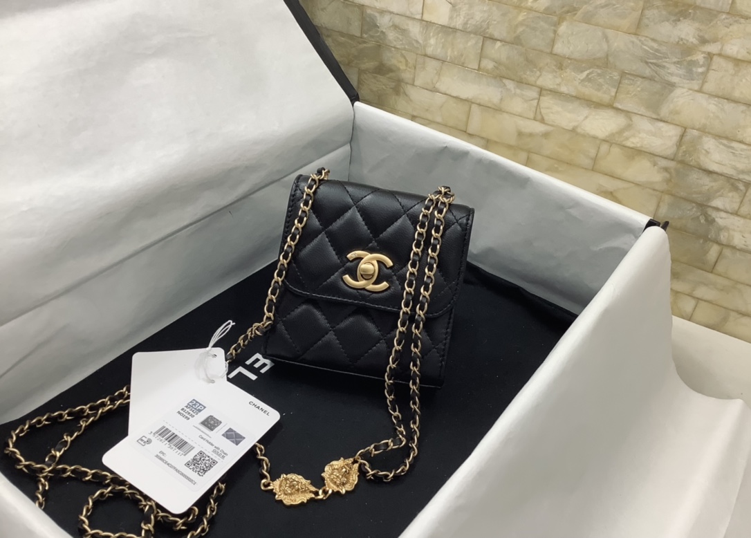 Chanel AP3425 Clutch With Chain Lambskin Black