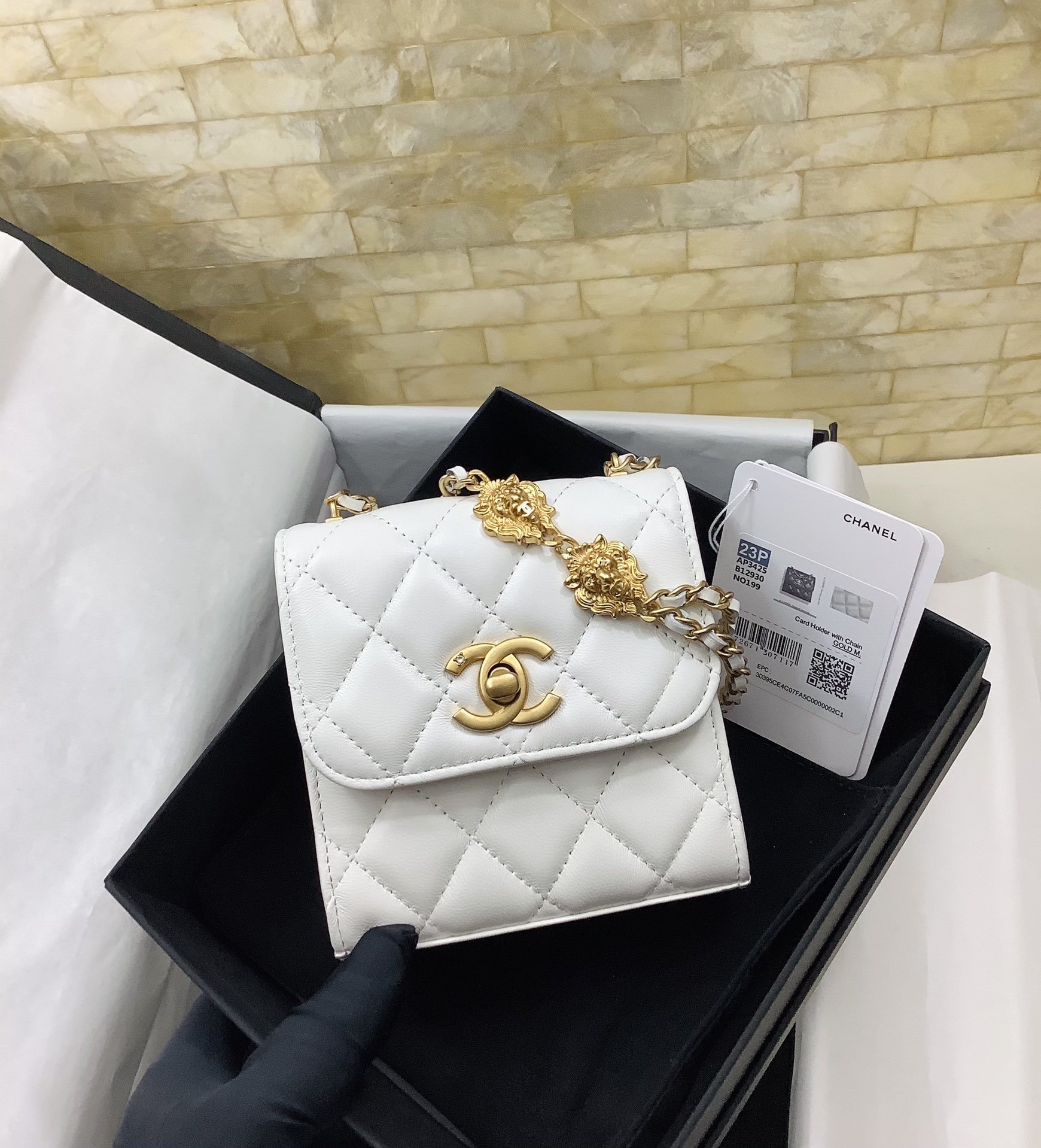 Chanel AP3425 Clutch With Chain Lambskin White