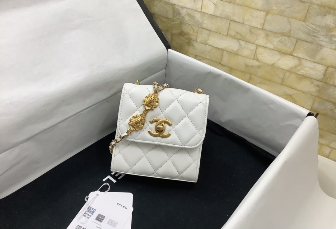 Chanel AP3425 Clutch With Chain Lambskin White