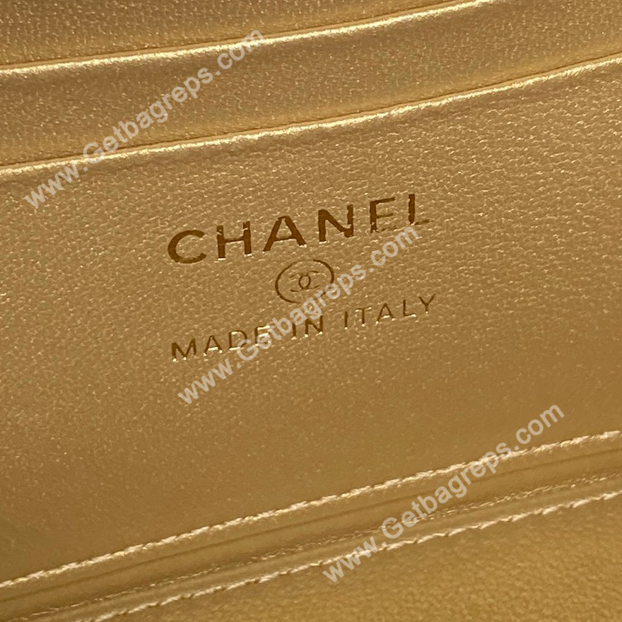 Chanel AP3940 Black Shiny Lambskin Vanity Bag Gold-Tone Metal 