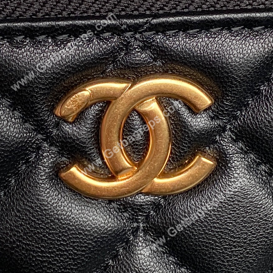 Chanel AP3940 Black Shiny Lambskin Vanity Bag Gold-Tone Metal 