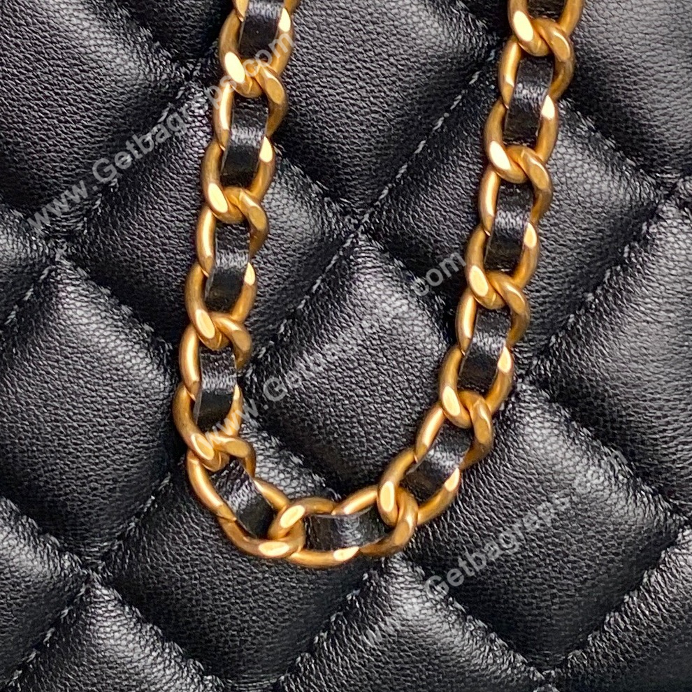 Chanel AP3940 Black Shiny Lambskin Vanity Bag Gold-Tone Metal 