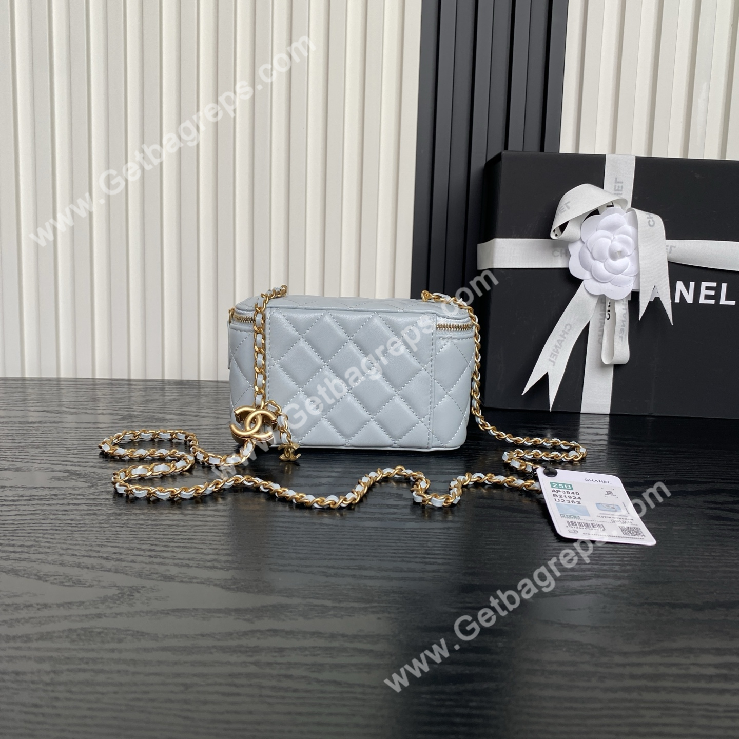 Chanel AP3940 Blue Shiny Lambskin Vanity Bag Gold-Tone Metal 
