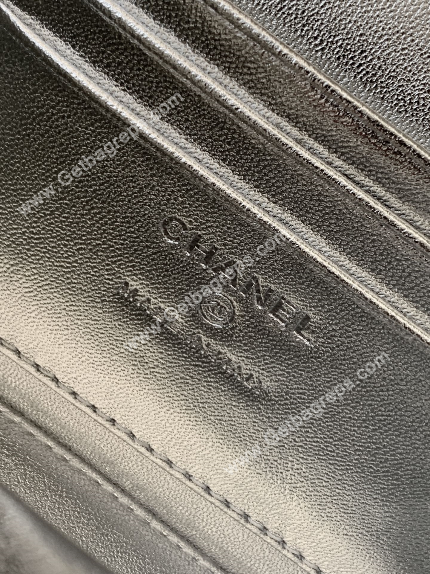 Chanel AP3940 Caviar Vanity Bag Silver