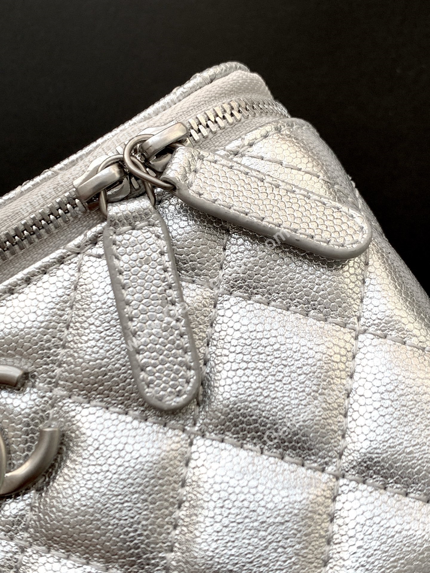 Chanel AP3940 Caviar Vanity Bag Silver
