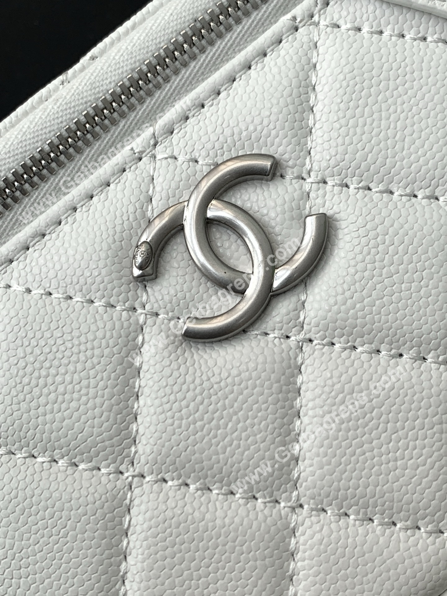 Chanel AP3940 Caviar Vanity Bag White