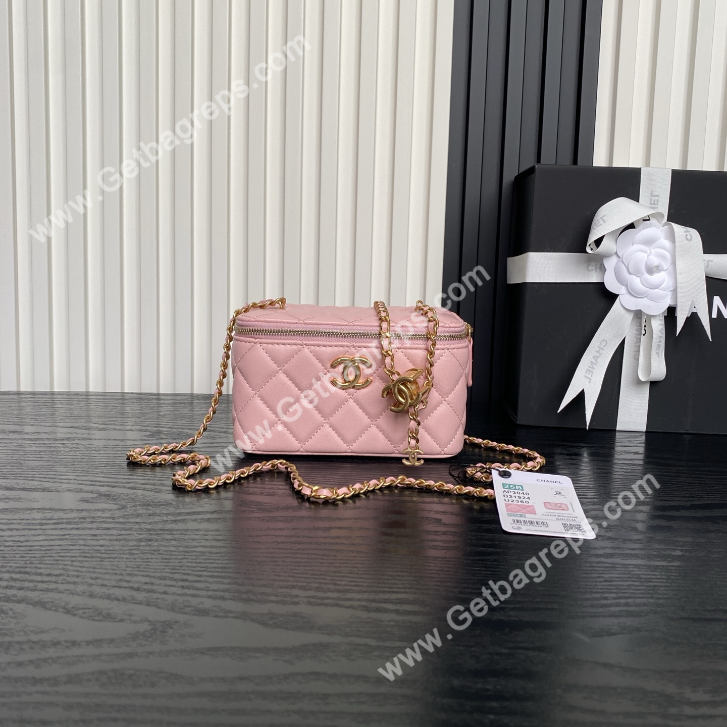 Chanel AP3940 Pink Shiny Lambskin Vanity Bag Gold-Tone Metal 