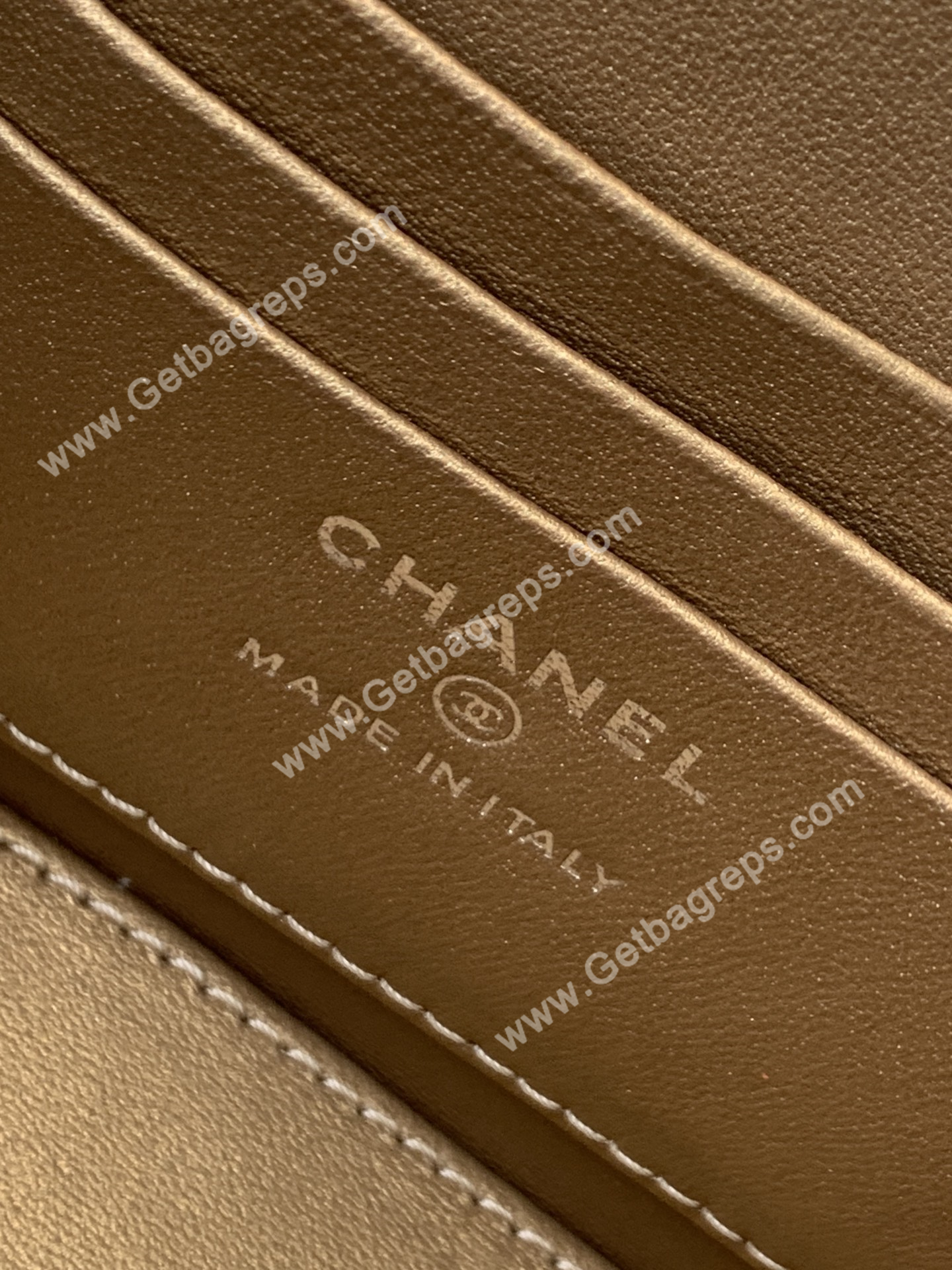 Chanel AP3940 Shiny Lambskin Vanity Bag Black