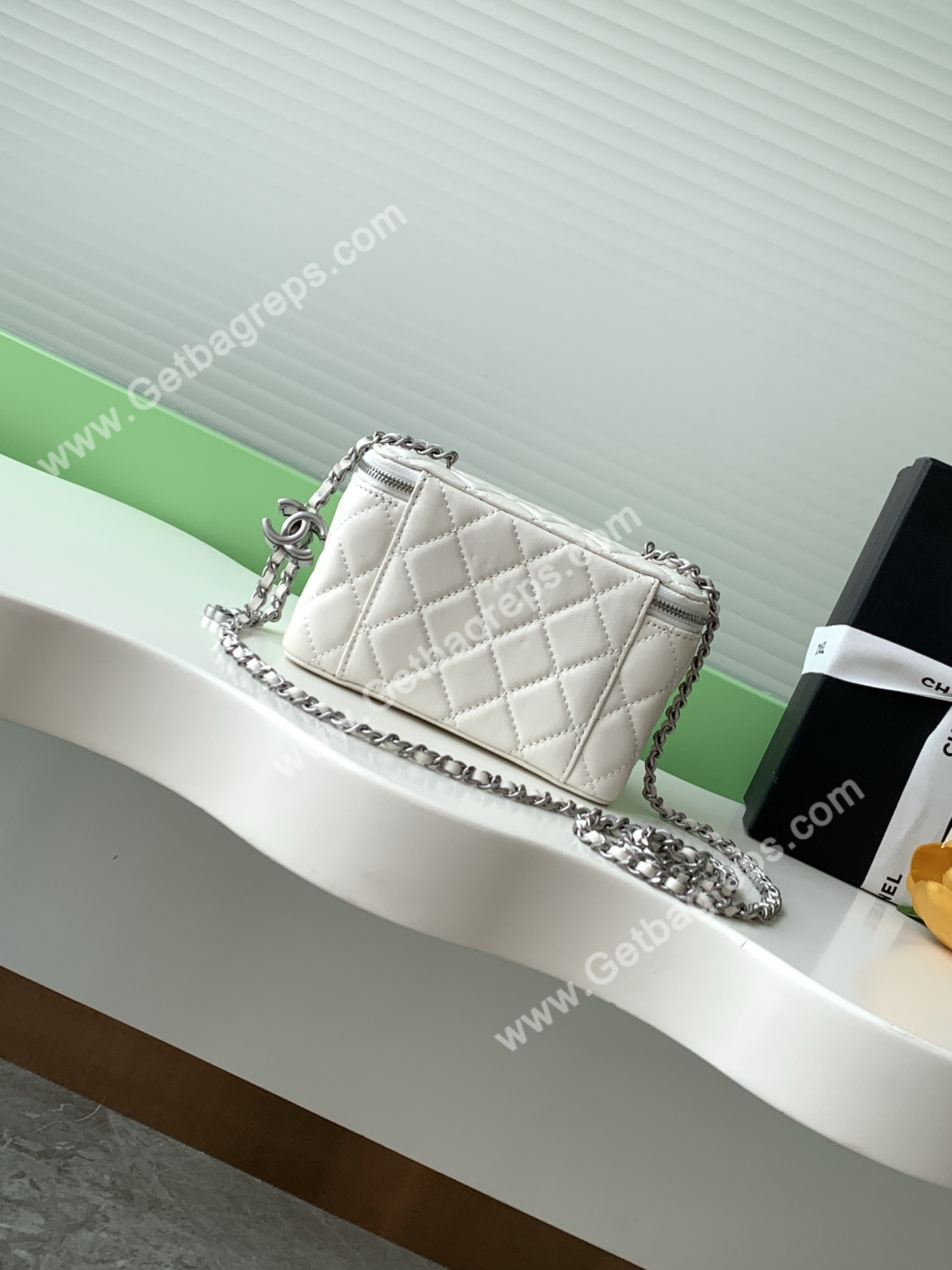 Chanel AP3940 Shiny Lambskin Vanity Bag White