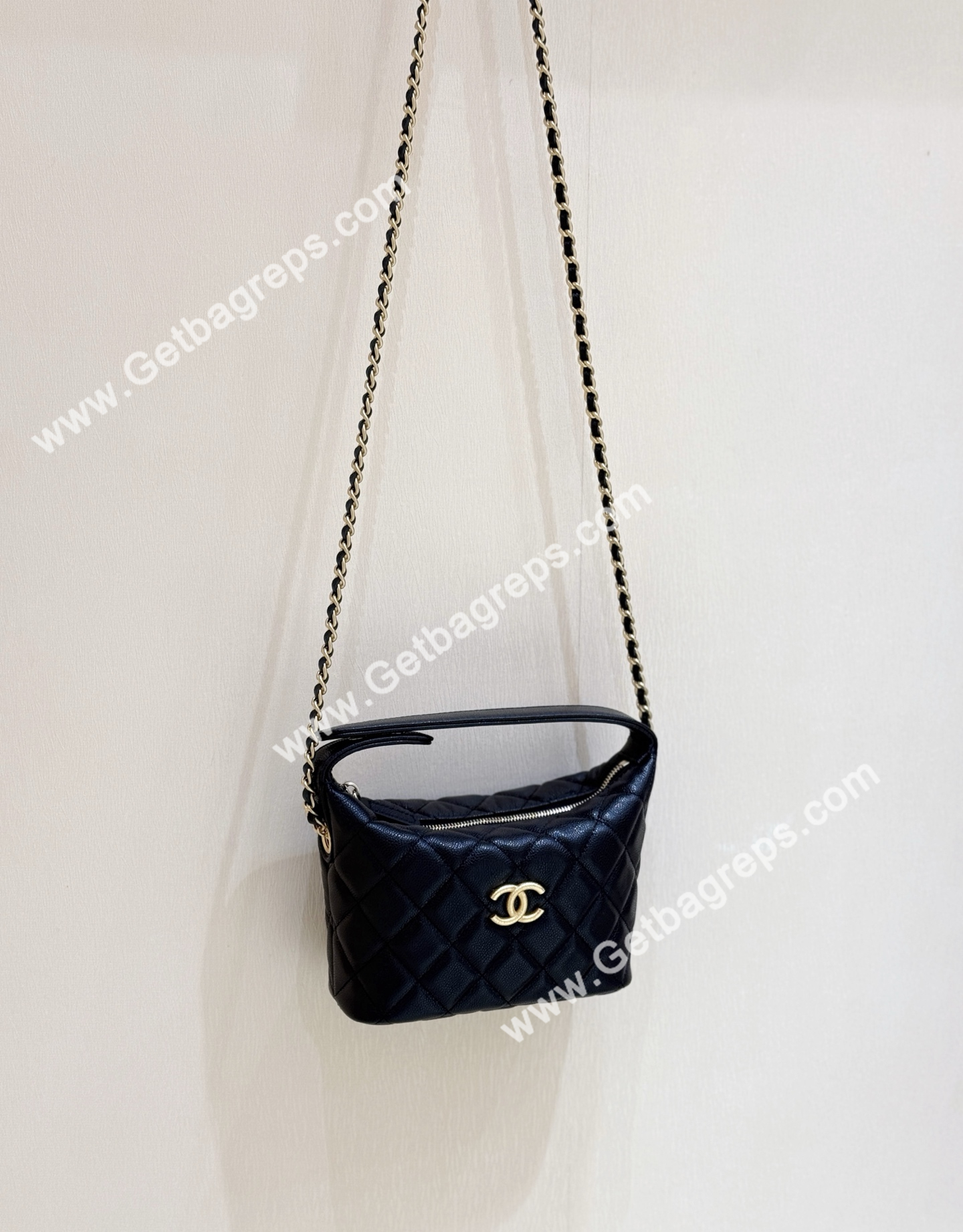 Chanel AP4484 Hobo Bag Black in Grained Leather