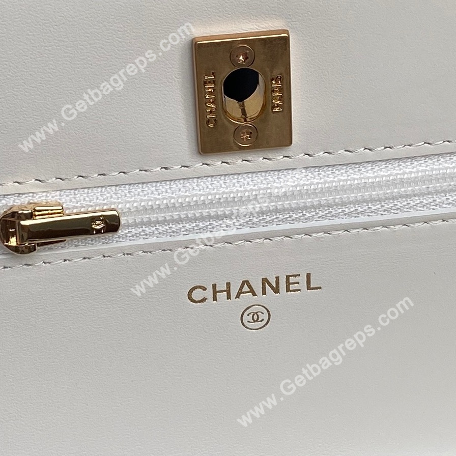 Chanel AP4785 Wallet on Chain Shiny Grained Calfskin White
