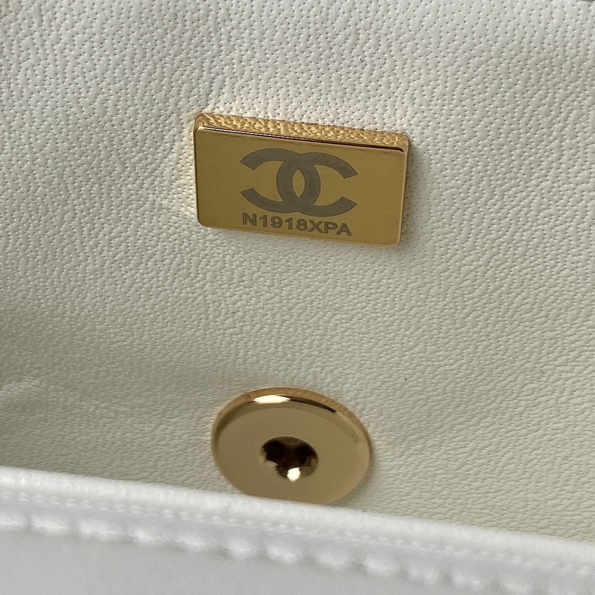 Chanel AS2431 Mini Flap Bag With Top Handle Lambskin Gold-Tone Metal White-1