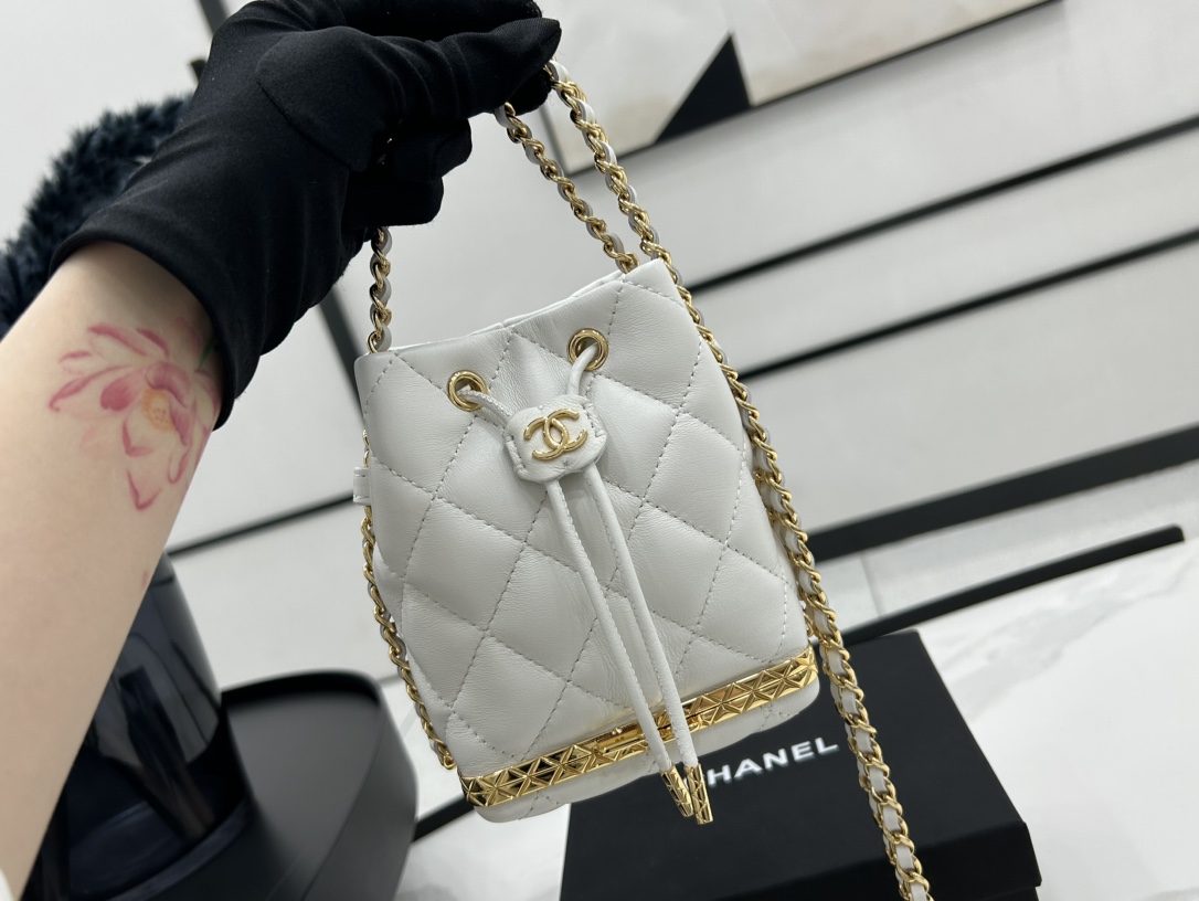 Chanel AS2750 Bucket Bag White Leather