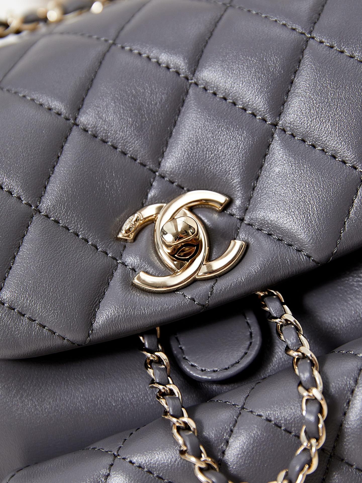 Chanel AS2908 Matelasse Chain Backpack Gary