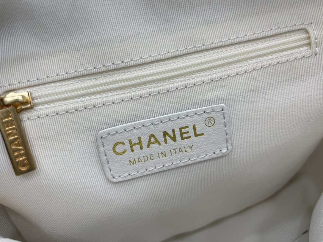 Chanel AS3108 Backpack Grained Calfskin Gold-Tone Metal White