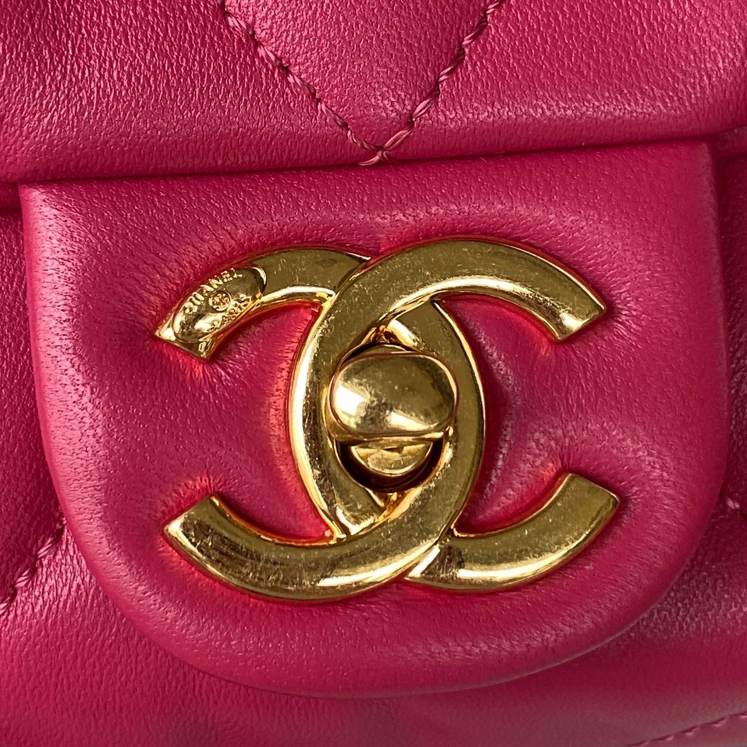 Chanel AS3499 Leather Chain Bag Red