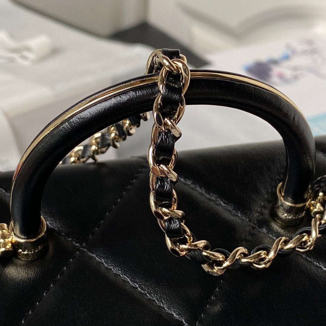 Chanel AS4470 Chanel Large Box Bag in Shiny Calfskin Black