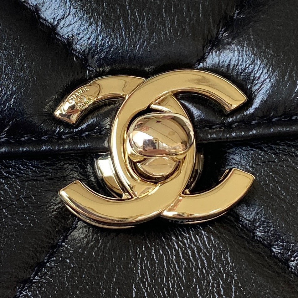 Chanel AS4471 Matelasse Box Bag in Shiny Calfskin Black