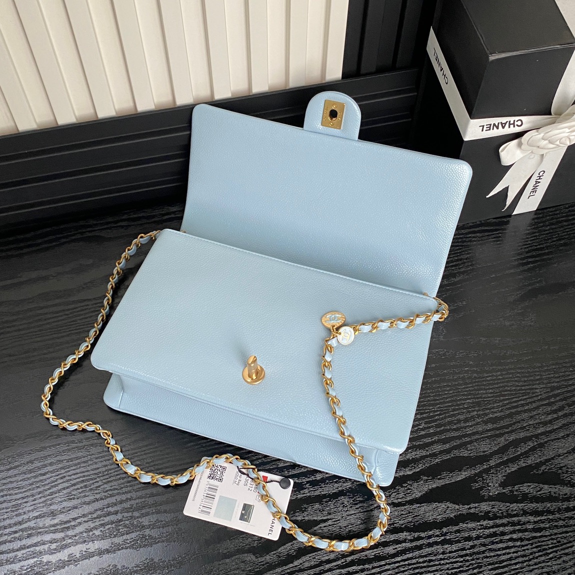 Chanel AS5180 Small Flap Bag Grained Shiny Calfskin Gold-Tone Metal Blue