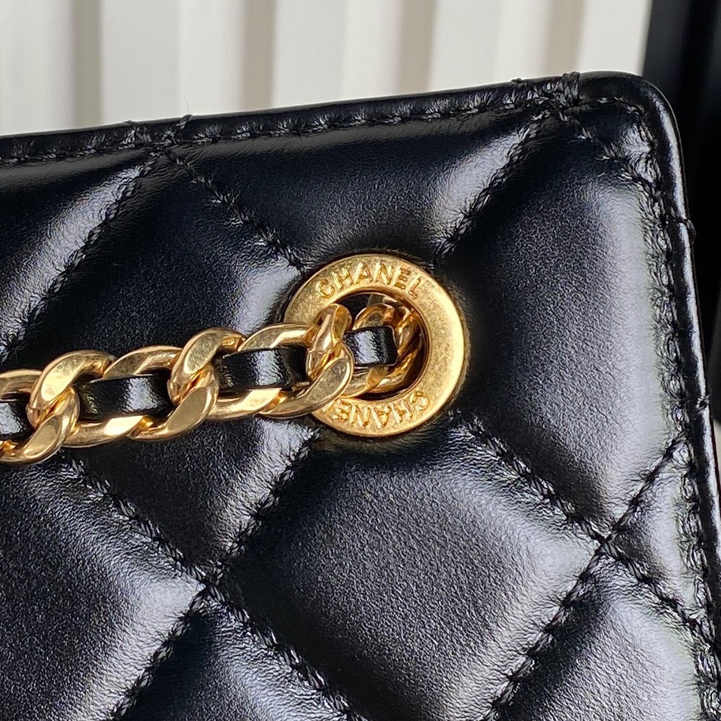 Chanel AS5203 Clutch Shiny Lambskin Gold-Tone Metal Black