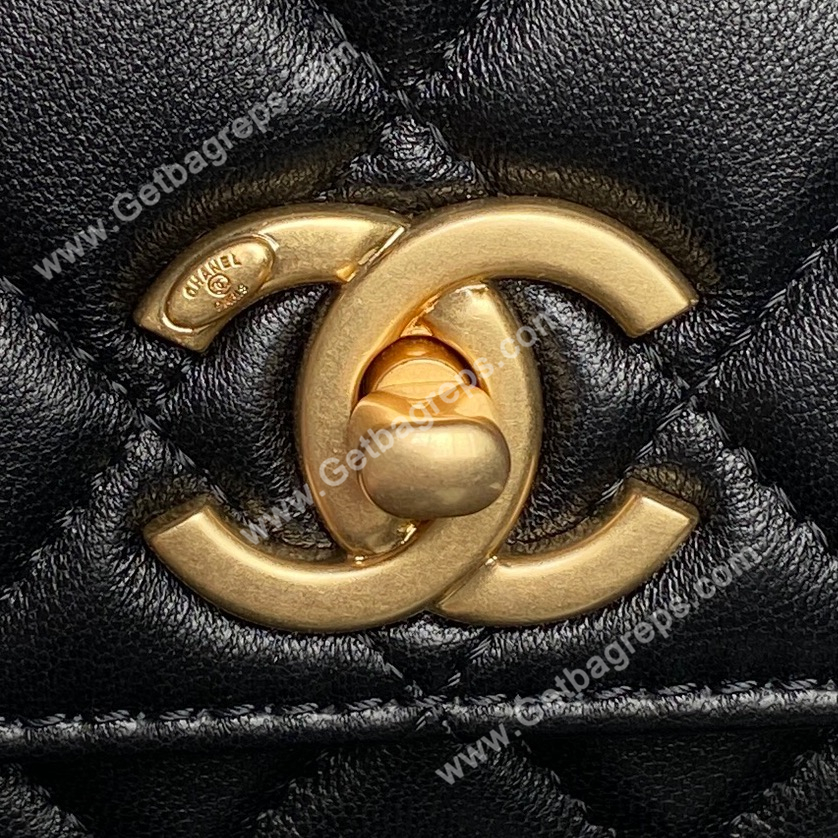 Chanel Ap3938 Wallet on chain Shiny Lambskin Gold-Tone Metal Black