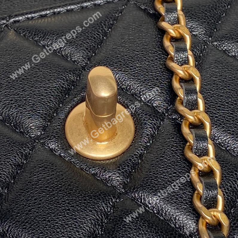 Chanel Ap3938 Wallet on chain Shiny Lambskin Gold-Tone Metal Black