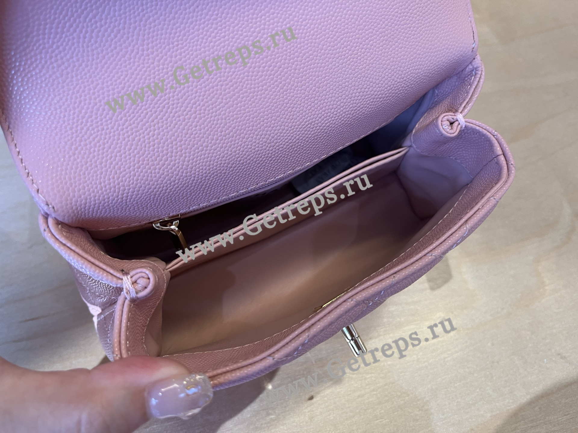 Chanel COCO Top Handle Handbag Cherry Grained Calfskin 19cm