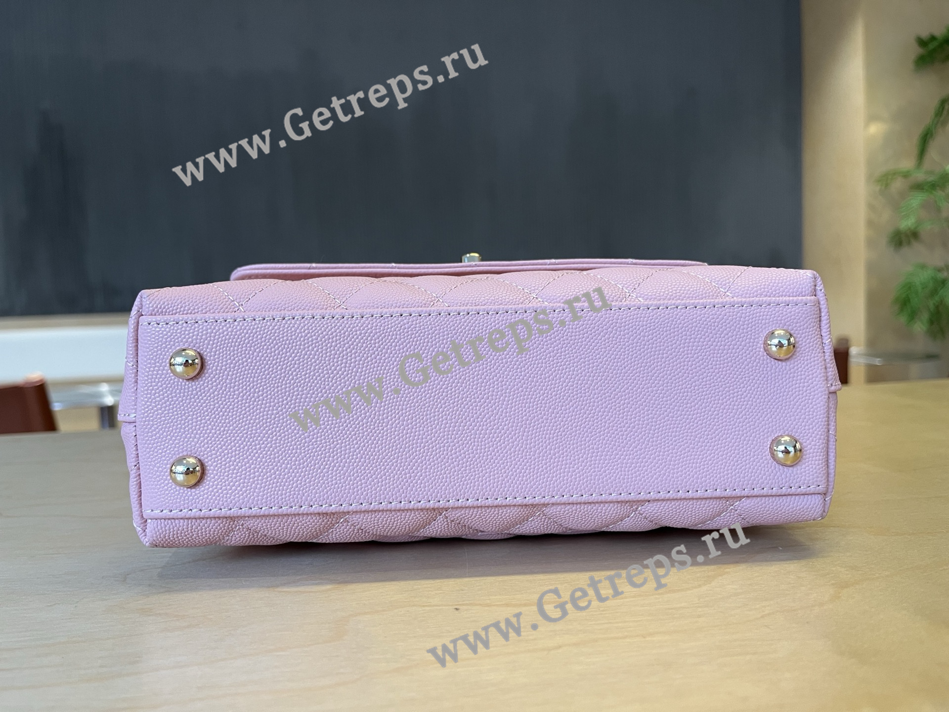 Chanel COCO Top Handle Handbag Cherry Grained Calfskin 23cm