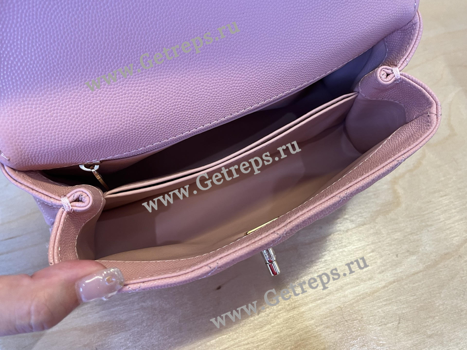 Chanel COCO Top Handle Handbag Cherry Grained Calfskin 23cm