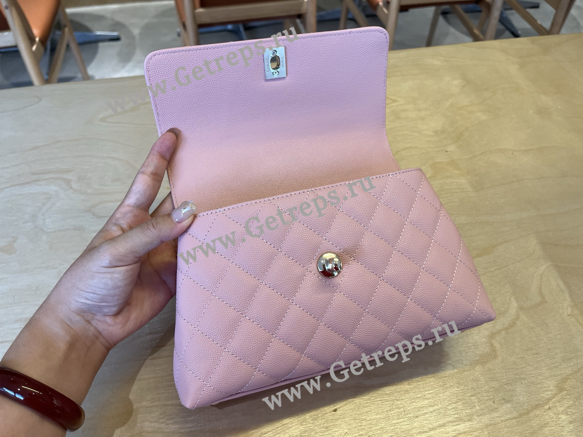 Chanel COCO Top Handle Handbag Cherry Grained Calfskin 23cm