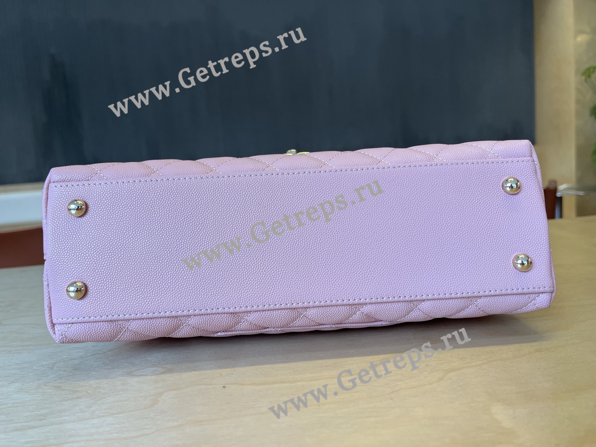 Chanel COCO Top Handle Handbag Cherry Grained Calfskin 28cm