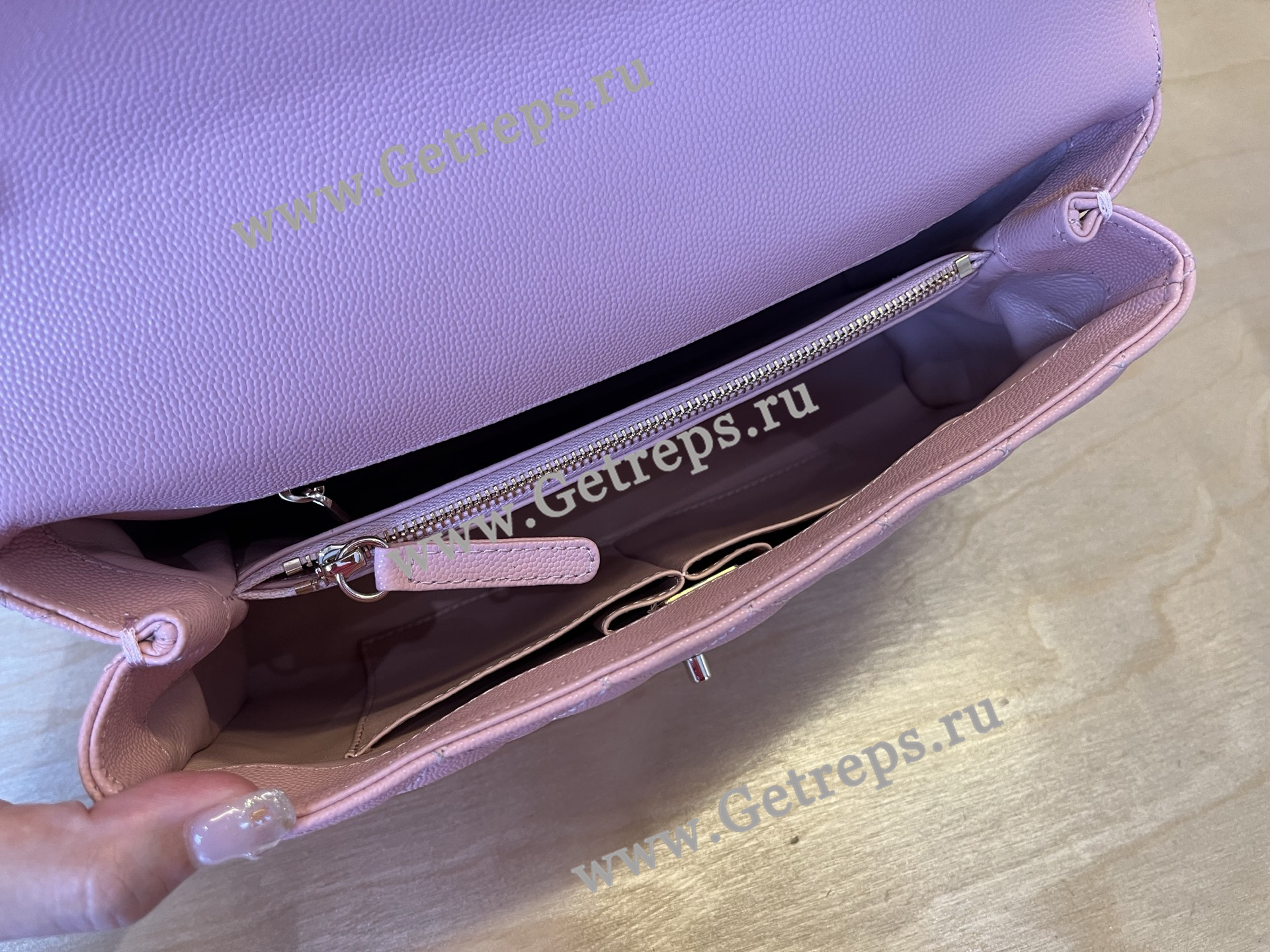 Chanel COCO Top Handle Handbag Cherry Grained Calfskin 28cm