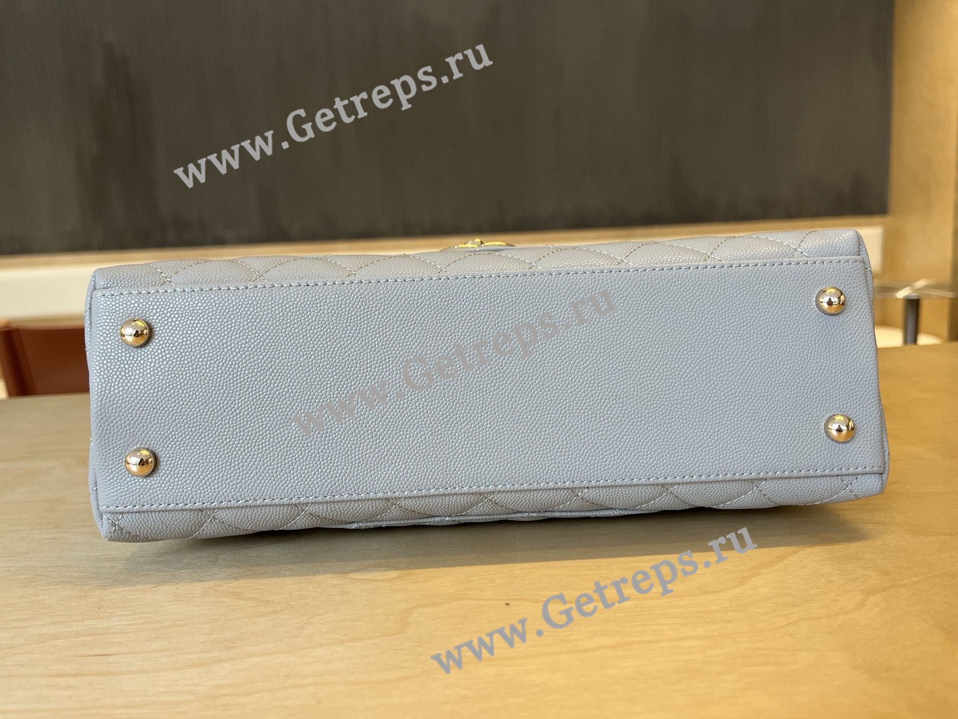 Chanel COCO Top Handle Handbag Light Grained Calfskin 28cm