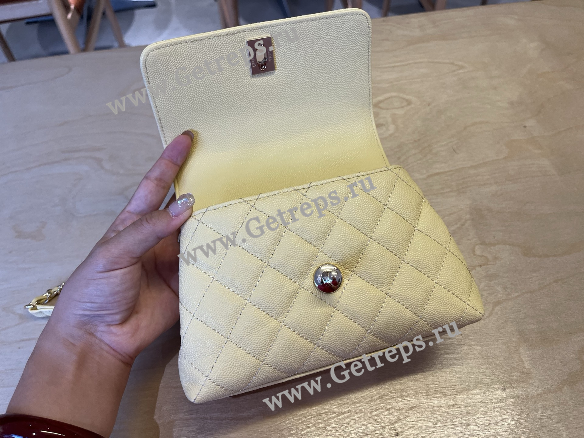 Chanel COCO Top Handle Handbag Light Yellow Grained Calfskin 19cm