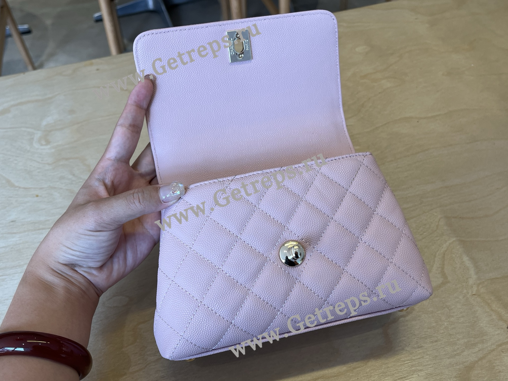 Chanel COCO Top Handle Handbag Pink Grained Calfskin 19cm