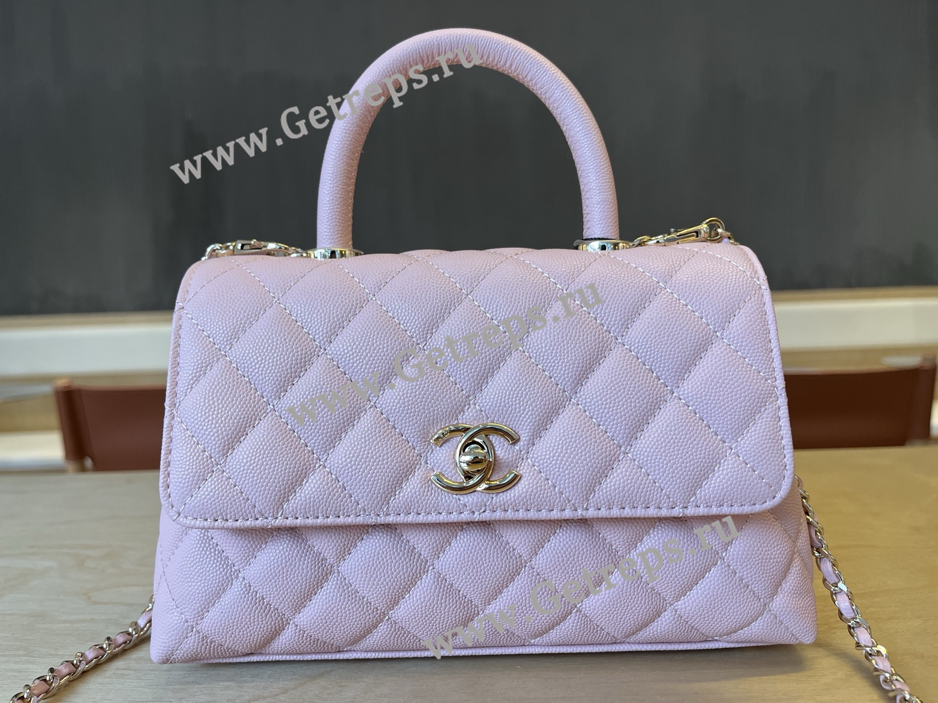 Chanel COCO Top Handle Handbag Pink Grained Calfskin 23cm