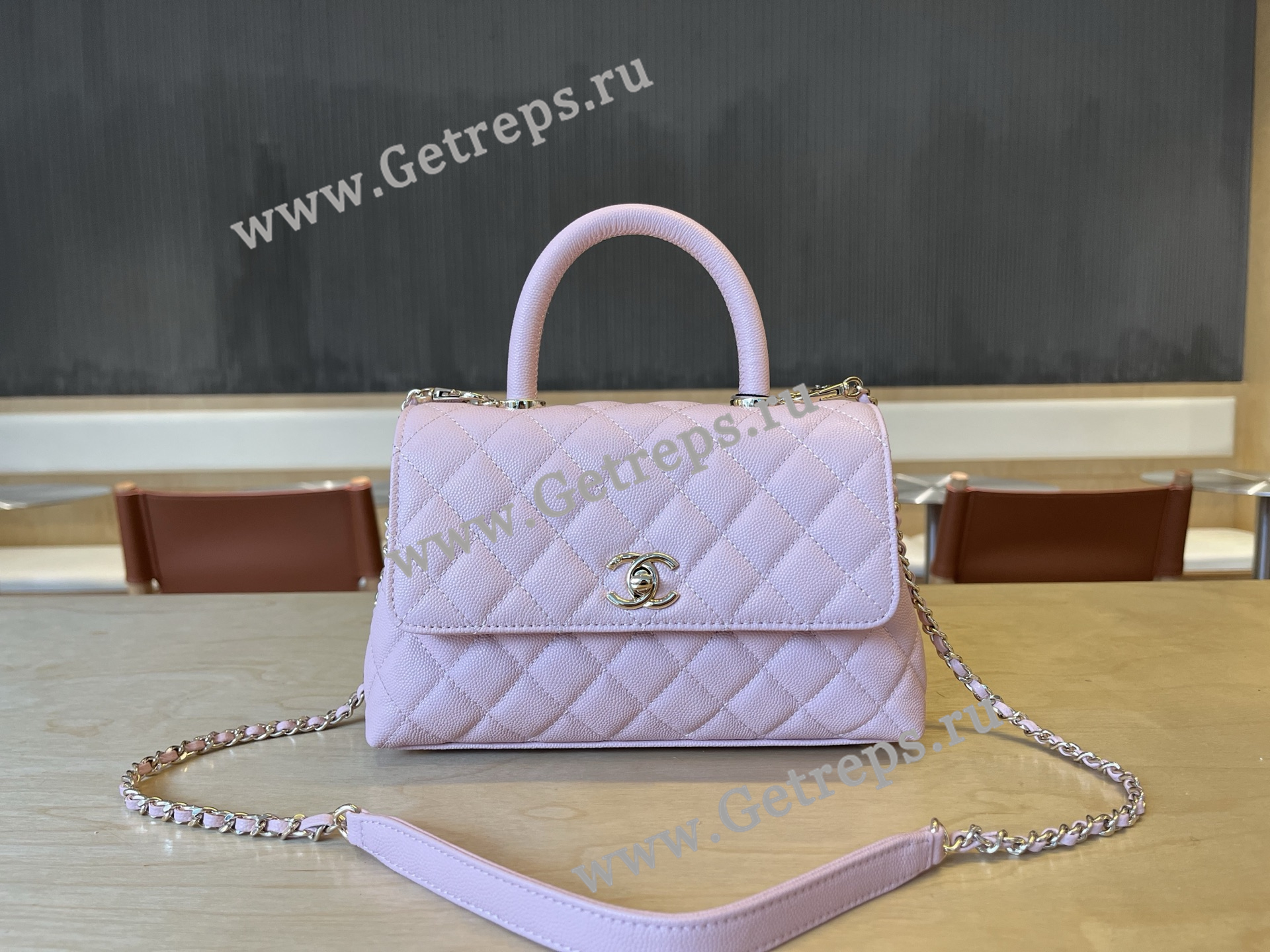 Chanel COCO Top Handle Handbag Pink Grained Calfskin 23cm
