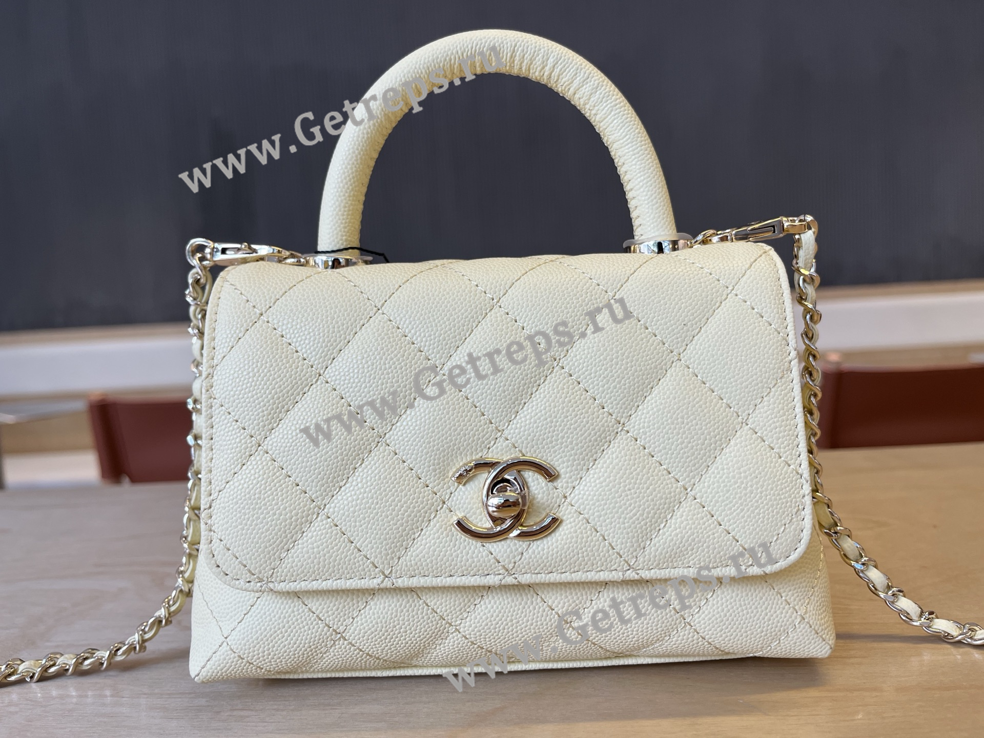 Chanel COCO Top Handle Handbag White Grained Calfskin 19cm