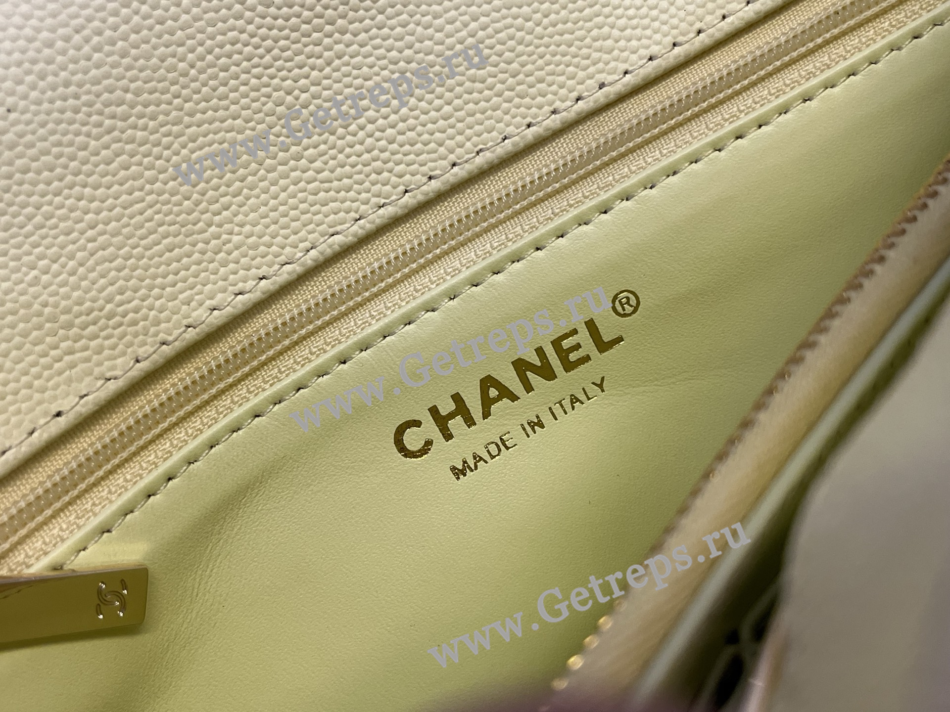 Chanel COCO Top Handle Handbag White Grained Calfskin 28cm