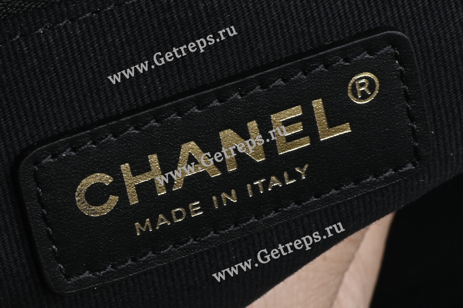 Chanel Calfskin Stitched Hobo Black-1