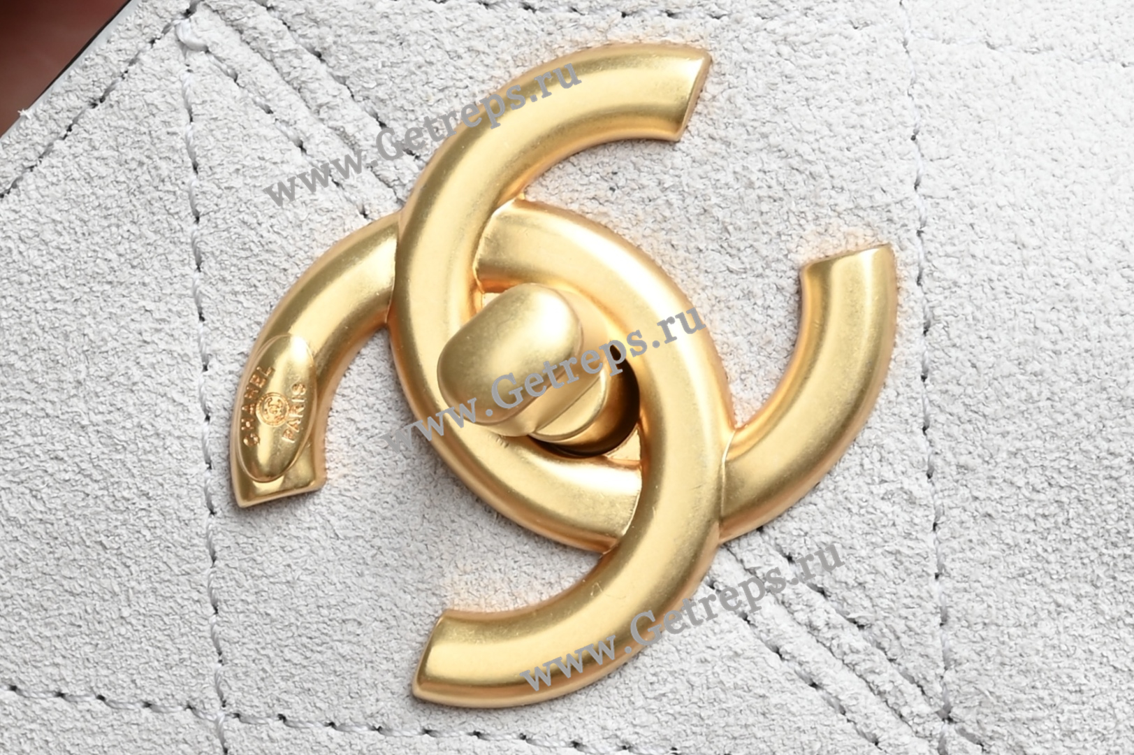 Chanel Calfskin Stitched Hobo Black-1