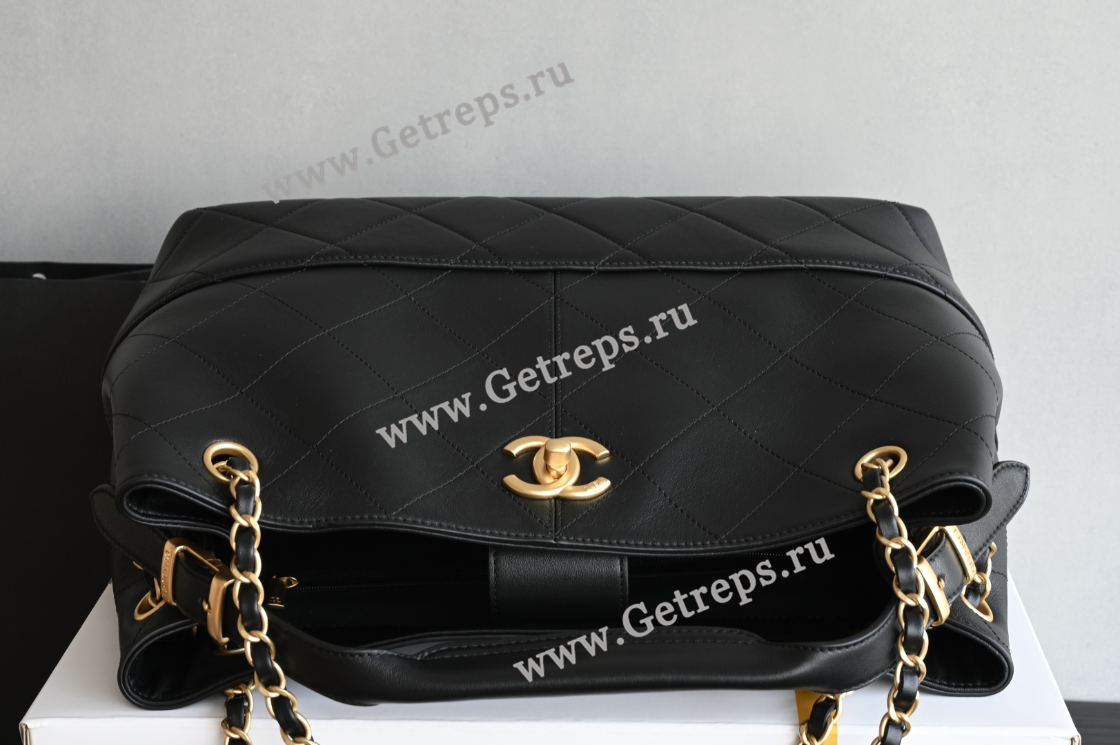 Chanel Calfskin Stitched Hobo Black