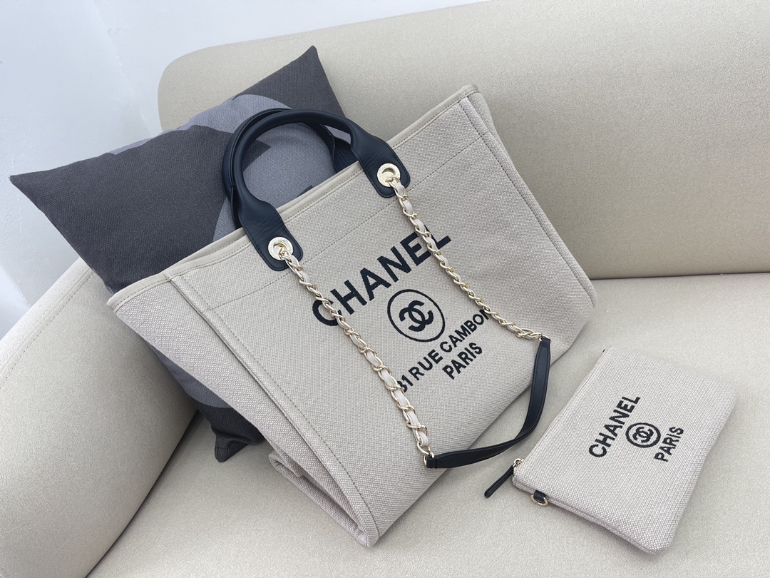 Chanel Chanel A93786 Large Beach Shopping Bag