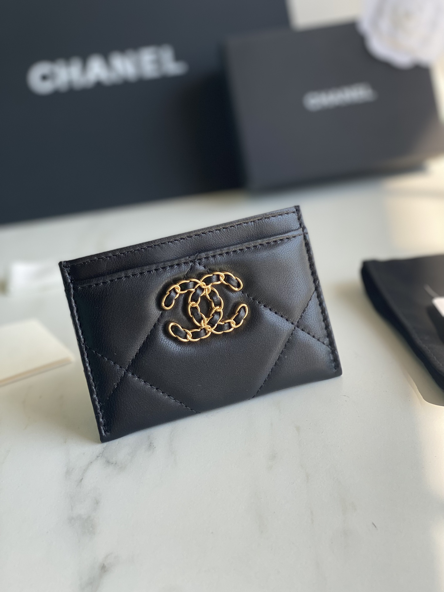 Chanel Classic 19 Small Card Wallet