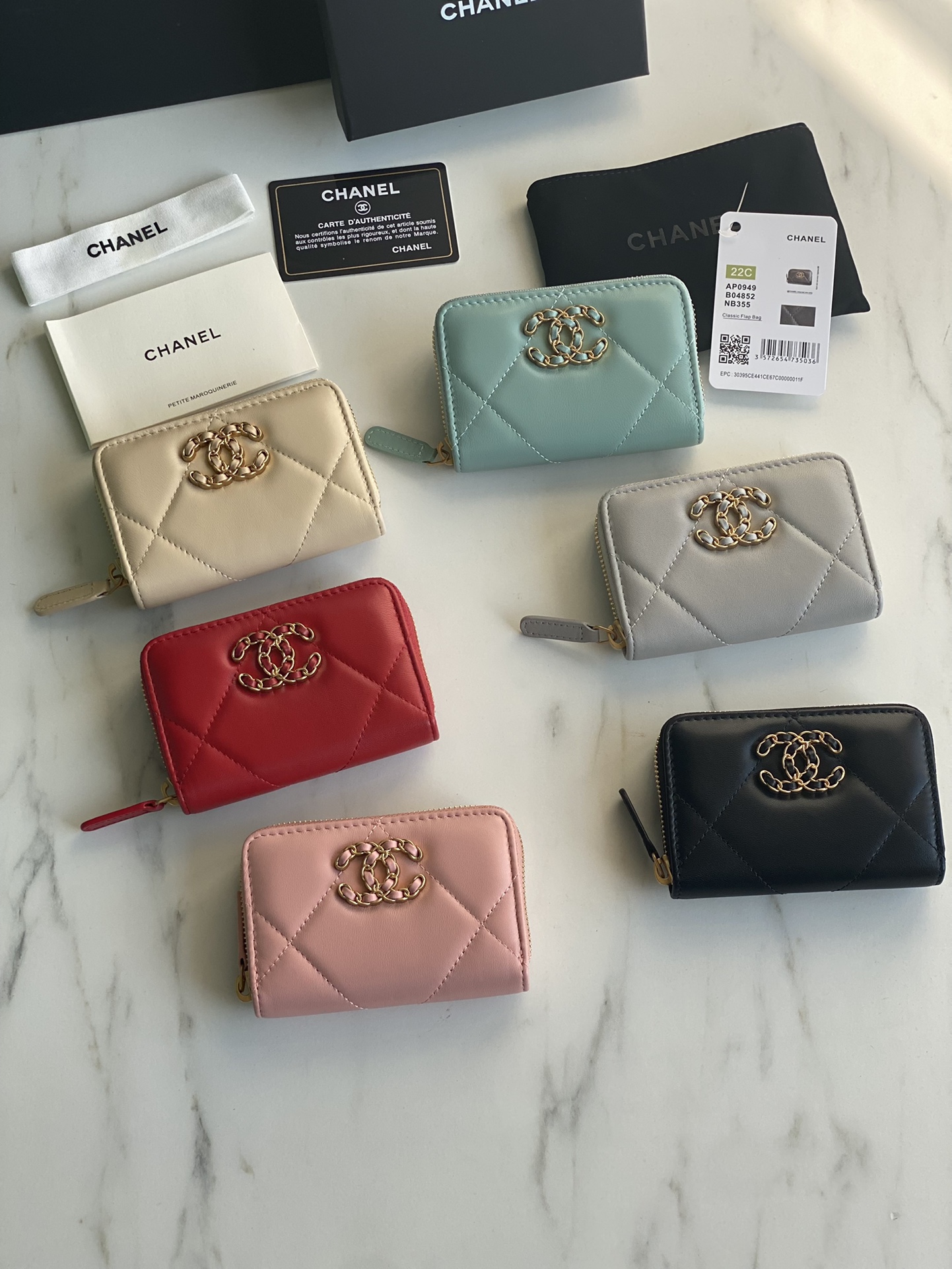 Chanel Classic 19 Small Wallet