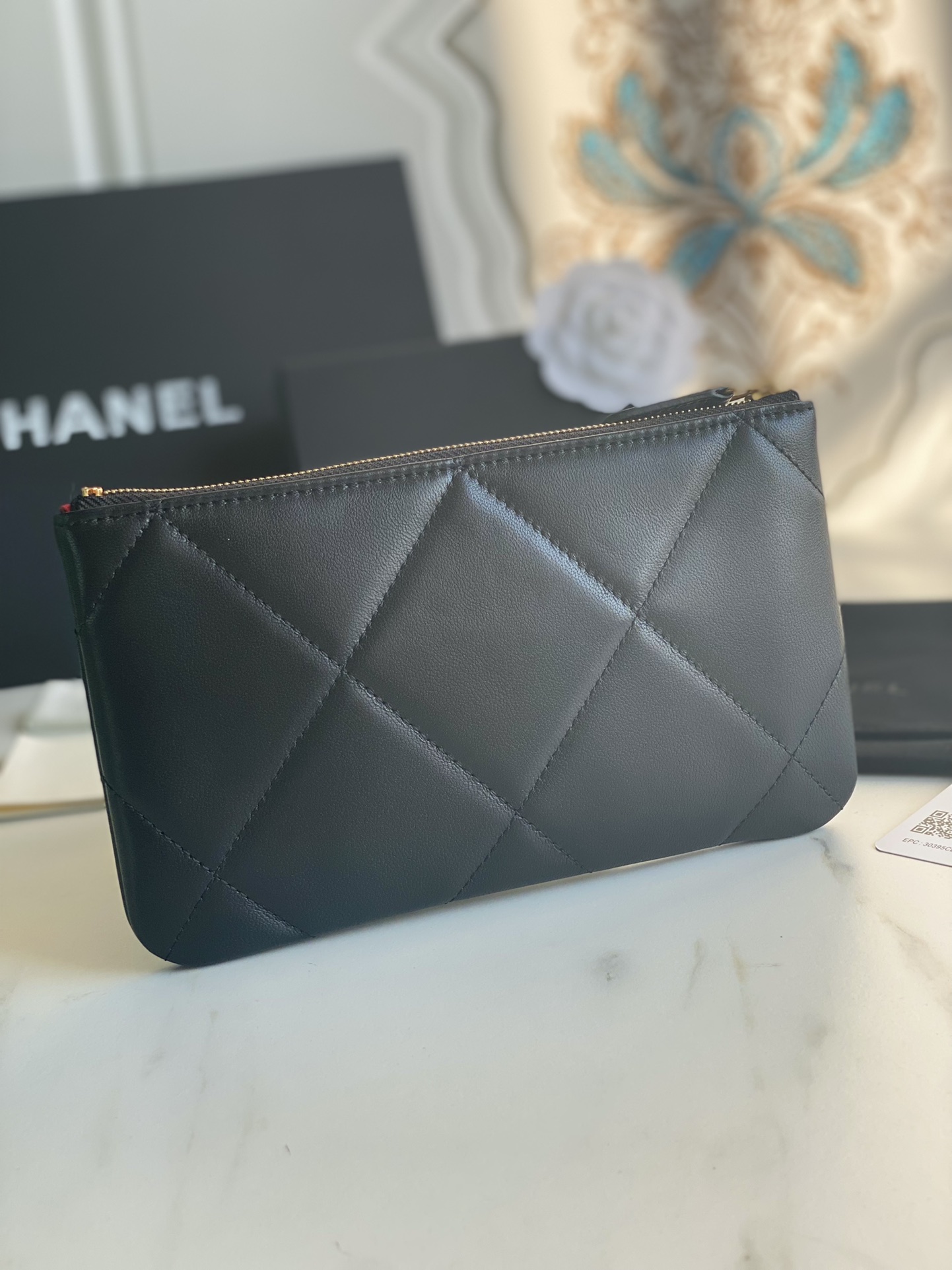 Chanel Classic 19 Wallet