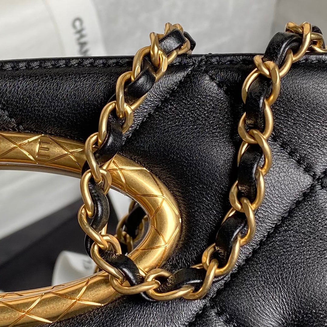 Chanel Clutch Lambskin Gold-Tone Metal  Black