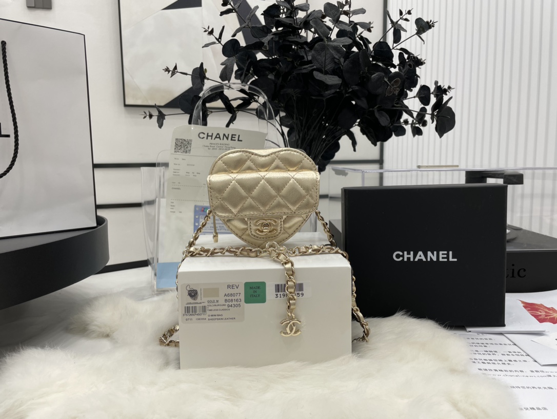 Chanel Heart Bag Lambskin  Gold-Tone Metal Gold AS3191