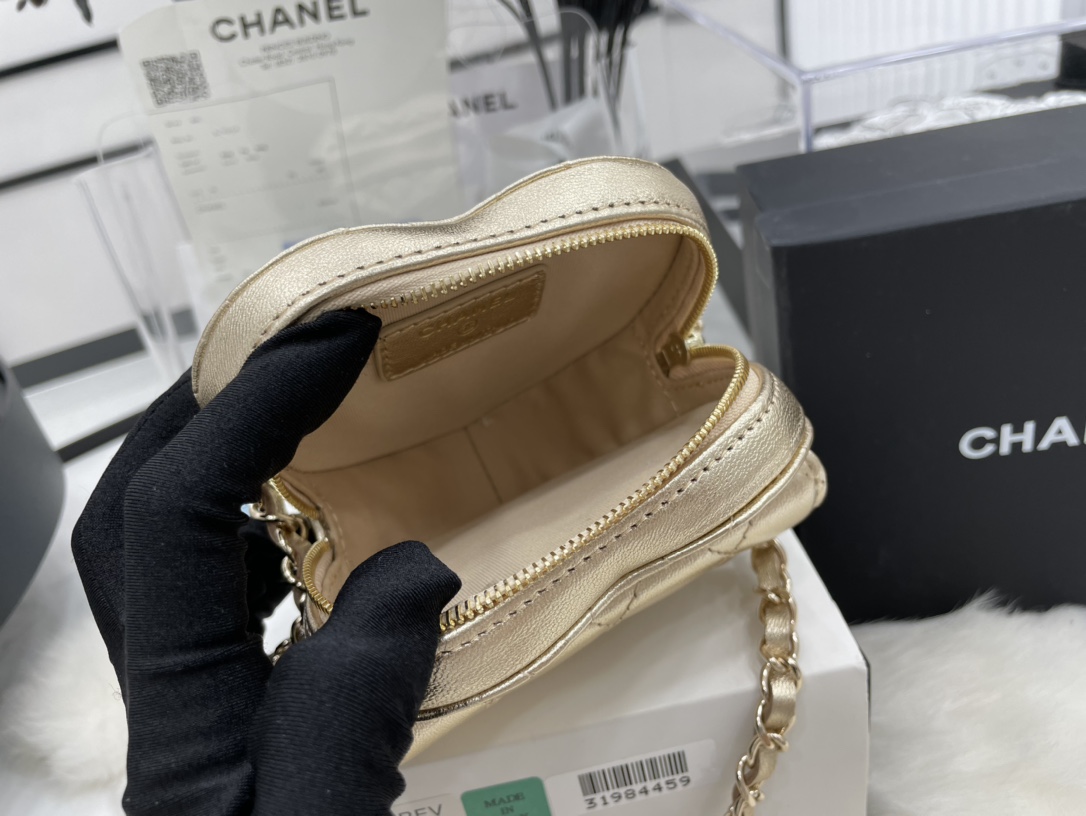 Chanel Heart Bag Lambskin  Gold-Tone Metal Gold AS3191